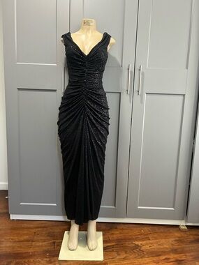 Ruched Black Sparkle Midi Dress with V-Neck